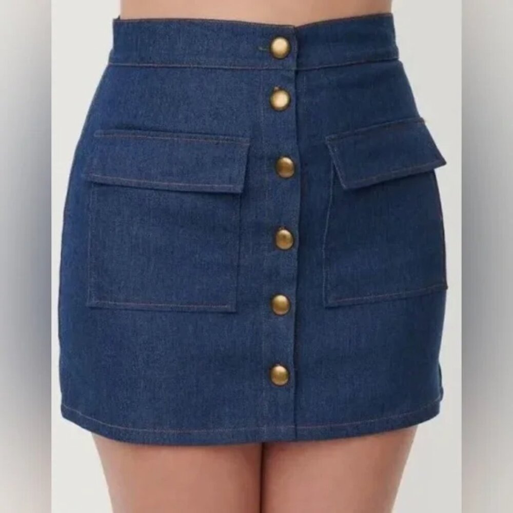 NWT L 10/12 Unique Vintage Blue Denim Front Pocket Button Up Mini Skirt